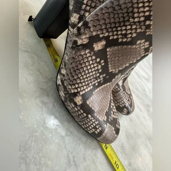 Steve Madden Pixie Natural Snake Print Block Heel Ankle Boot Bootie Size 7.5 - Picture 11 of 12